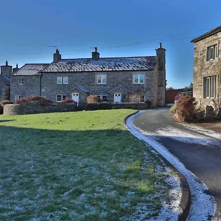 Charming Dog-friendly Yorkshire Dales Cottage, *
