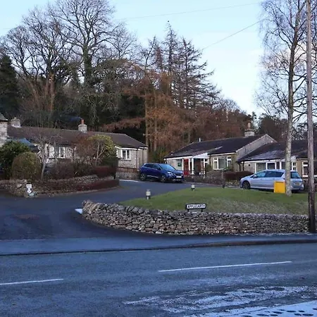 Charming Dog-friendly Yorkshire Dales Cottage, Austwick