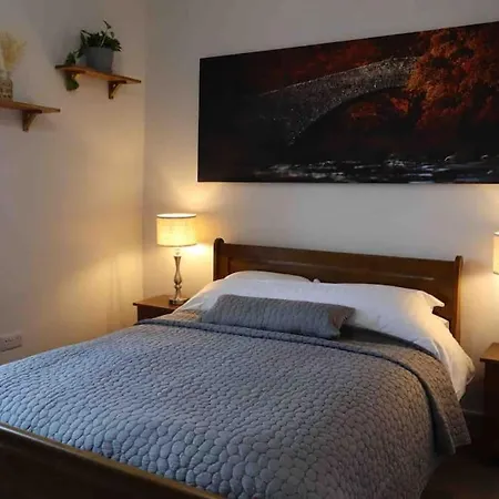 Charming Dog-friendly Yorkshire Dales Cottage, * Austwick