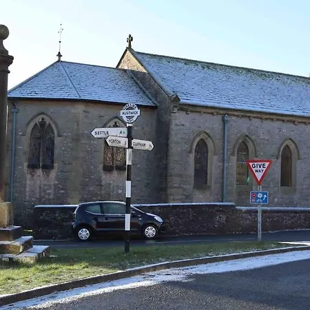 Charming Dog-friendly Yorkshire Dales Cottage,