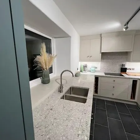 Charming Dog-friendly Yorkshire Dales Cottage,