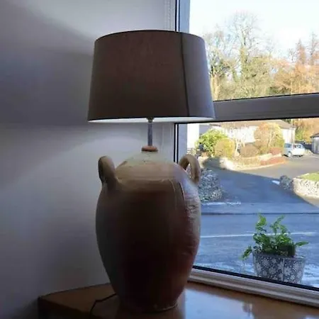 Charming Dog-friendly Yorkshire Dales Cottage, 펜션 오스트윅