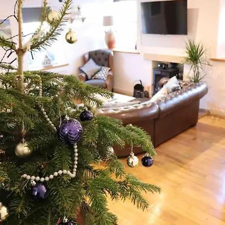 Charming Dog-friendly Yorkshire Dales Cottage,