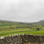 Charming Dog-friendly Yorkshire Dales Cottage, בית נופש *